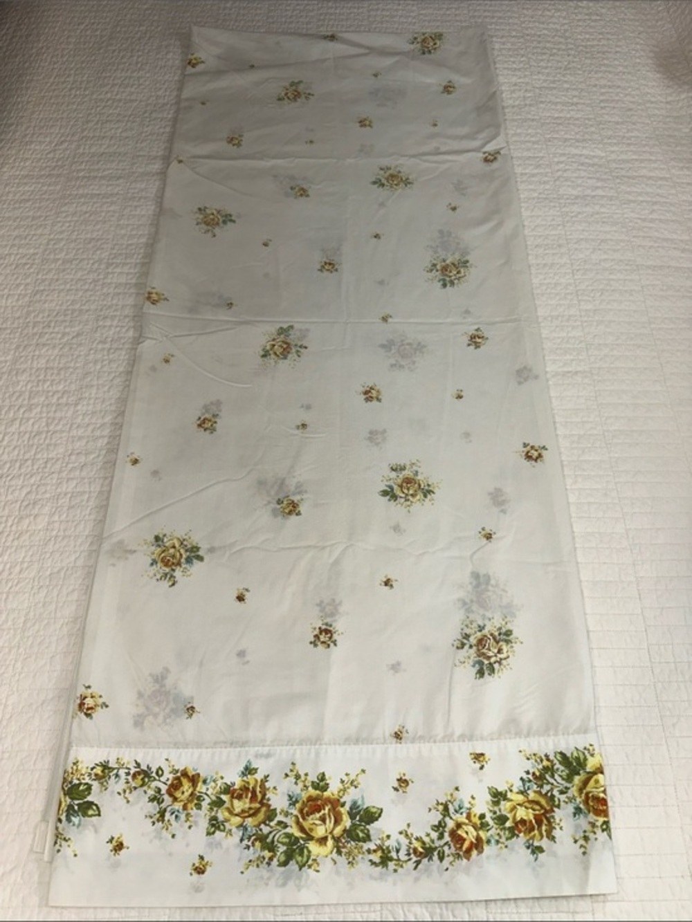 Wondercale by Springmaid Double Flat Sheet Floral Cotton Cream Yellow Rose Print